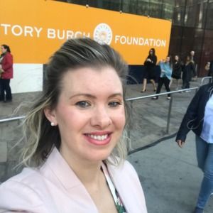 Meet your Posher, Stephanie